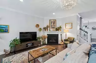 1603 Prince Edward St, Mount Pleasant, SC 29466 - Photo 23