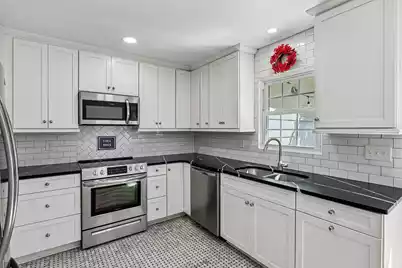 22 Pitt Street #A, Charleston, SC 29401 - Photo 9