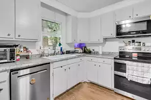 107 Westminster Ave, Summerville, SC 29485 - Photo 13