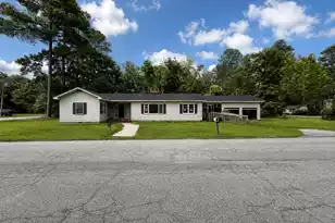 201 Willard St, Hampton, SC 29924 - Photo 1