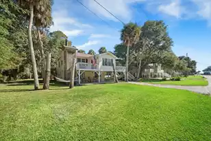 607 Portia St, Edisto Island, SC 29438 - Photo 5