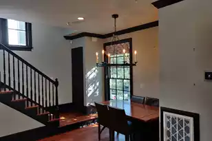 4 Marion St, Charleston, SC 29403 - Photo 9
