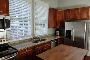 53 America St, Charleston, SC 29403 - Photo 9