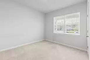 293 Bradford Pointe Dr W, Summerville, SC 29486 - Photo 7