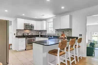 681 Port Circle, Charleston, SC 29412 - Photo 7