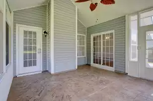 302 Coosawatchie St, Summerville, SC 29485 - Photo 15