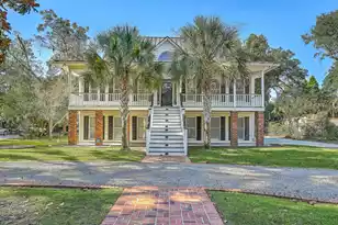317 Rutherford St, Summerville, SC 29483 - Photo 1