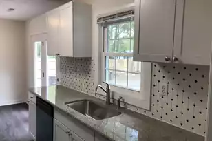 5208 Dorchester Rd, North Charleston, SC 29418 - Photo 15