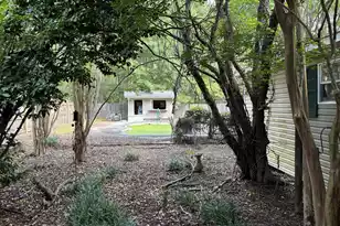 271 State Rd S-38-1891, Elloree, SC 29047 - Photo 17