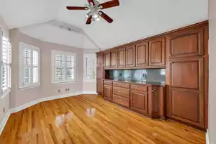 21 Aiken St, Charleston, SC 29403 - Photo 13