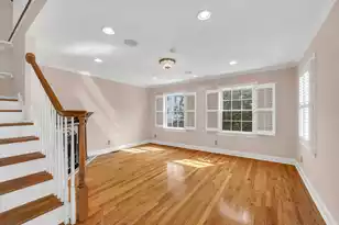 21 Aiken St, Charleston, SC 29403 - Photo 3