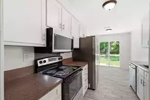 106 Cambell Ct, Summerville, SC 29486 - Photo 9