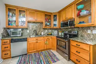 1852 Mepkin Rd #F4, Charleston, SC 29407 - Photo 3