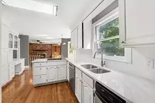 3176 Hagerty Dr, Charleston, SC 29414 - Photo 9