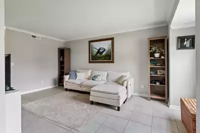 1694 Hunters Run Drive, Mount Pleasant, SC 29464 - Photo 3