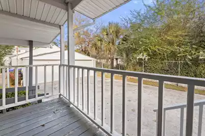 570 Elizabeth Lane W, Charleston, SC 29407 - Photo 3