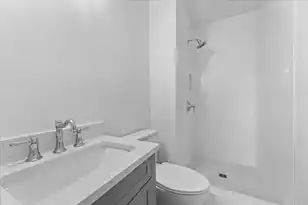 570 Elizabeth Ln W, Charleston, SC 29407 - Photo 15
