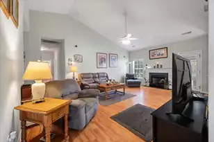 171 Highwoods Plantation Ave, Summerville, SC 29485 - Photo 5