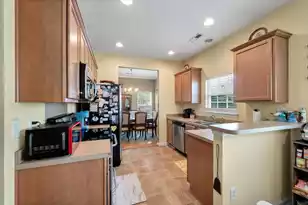 171 Highwoods Plantation Ave, Summerville, SC 29485 - Photo 9