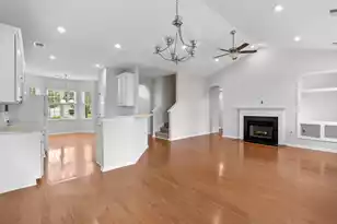 136 Gathering Island Rd, Summerville, SC 29485 - Photo 11