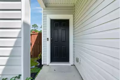 477 Spanish Wells Road, Summerville, SC 29486 - Photo 5