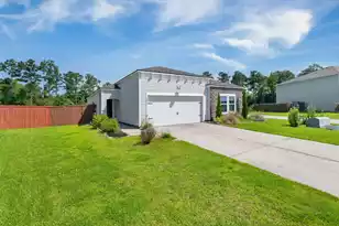 477 Spanish Wells Rd, Summerville, SC 29486 - Photo 3