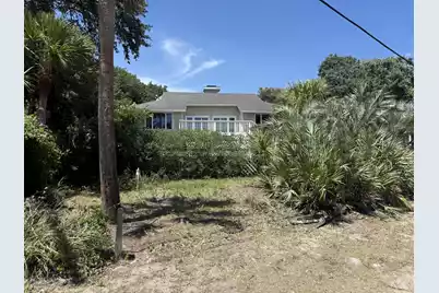 3 Barnacle Row, Isle Of Palms, SC 29451 - Photo 5