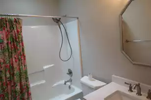 1124 Honeysuckle Ct, Mount Pleasant, SC 29464 - Photo 15
