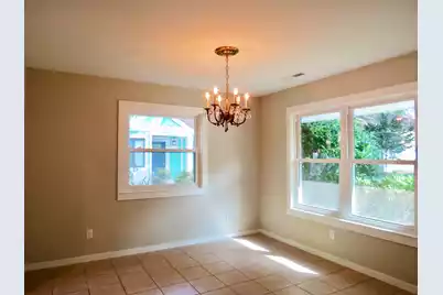 1124 Honeysuckle Court, Mount Pleasant, SC 29464 - Photo 5