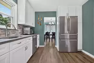 1736 Sulgrave Rd, Charleston, SC 29414 - Photo 9