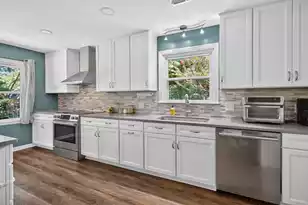1736 Sulgrave Rd, Charleston, SC 29414 - Photo 15