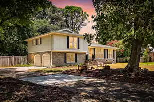 1736 Sulgrave Rd, Charleston, SC 29414 - Photo 1