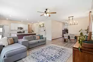 2110 Longhorn Ln, Summerville, SC 29485 - Photo 11