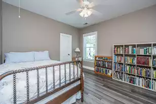 1466 Hollenberg Ln, Mount Pleasant, SC 29466 - Photo 35