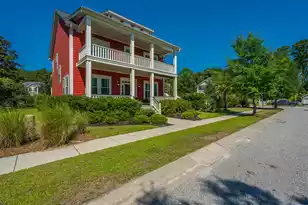 1466 Hollenberg Ln, Mount Pleasant, SC 29466 - Photo 7