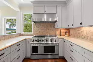 5911 Ryans Bluff Rd, North Charleston, SC 29418 - Photo 15