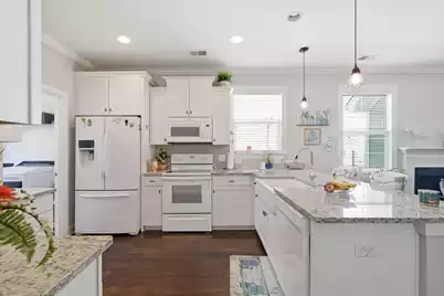 209 Blue Bonnet Street, Summerville, SC 29483 - Photo 9