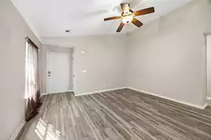 8765 Mahi Mahi Way, North Charleston, SC 29406 - Photo 5