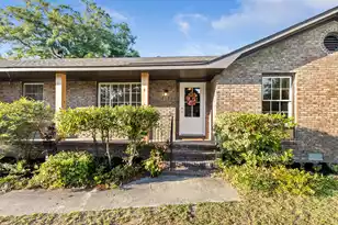 742 Leafwood Rd, Charleston, SC 29412 - Photo 1