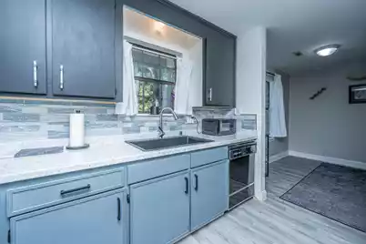 307 Umbria Drive, Summerville, SC 29486 - Photo 11