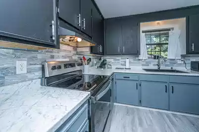 307 Umbria Drive, Summerville, SC 29486 - Photo 9