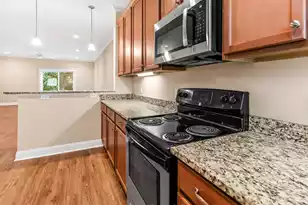 4946 Date Palm Dr, North Charleston, SC 29418 - Photo 7