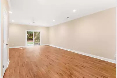 4946 Date Palm Drive, North Charleston, SC 29418 - Photo 9