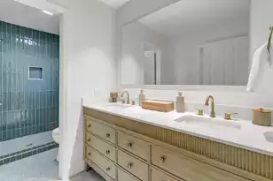 887 Melrose Dr, Charleston, SC 29414 - Photo 15