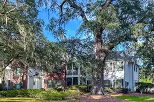 147 Golfview Ln, Summerville, SC 29485 - Photo 1