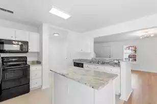 140 Blue Jasmine Ln, Summerville, SC 29483 - Photo 7