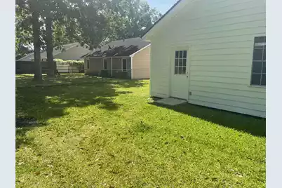 137 Manchester Road, Summerville, SC 29486 - Photo 11