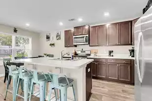 284 Spencer Cir, Summerville, SC 29485 - Photo 5