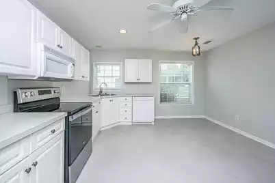 1083 Wayfarer Lane, Charleston, SC 29412 - Photo 9