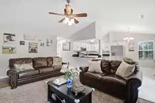 300 Spring Hill Ln, Mount Pleasant, SC 29464 - Photo 5